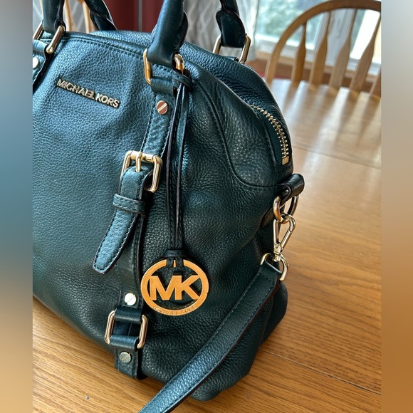 Michael Kors Large Bedford Buckle Bowling Satchel - Forest Green Pebble Leather - Picture 2 of 10